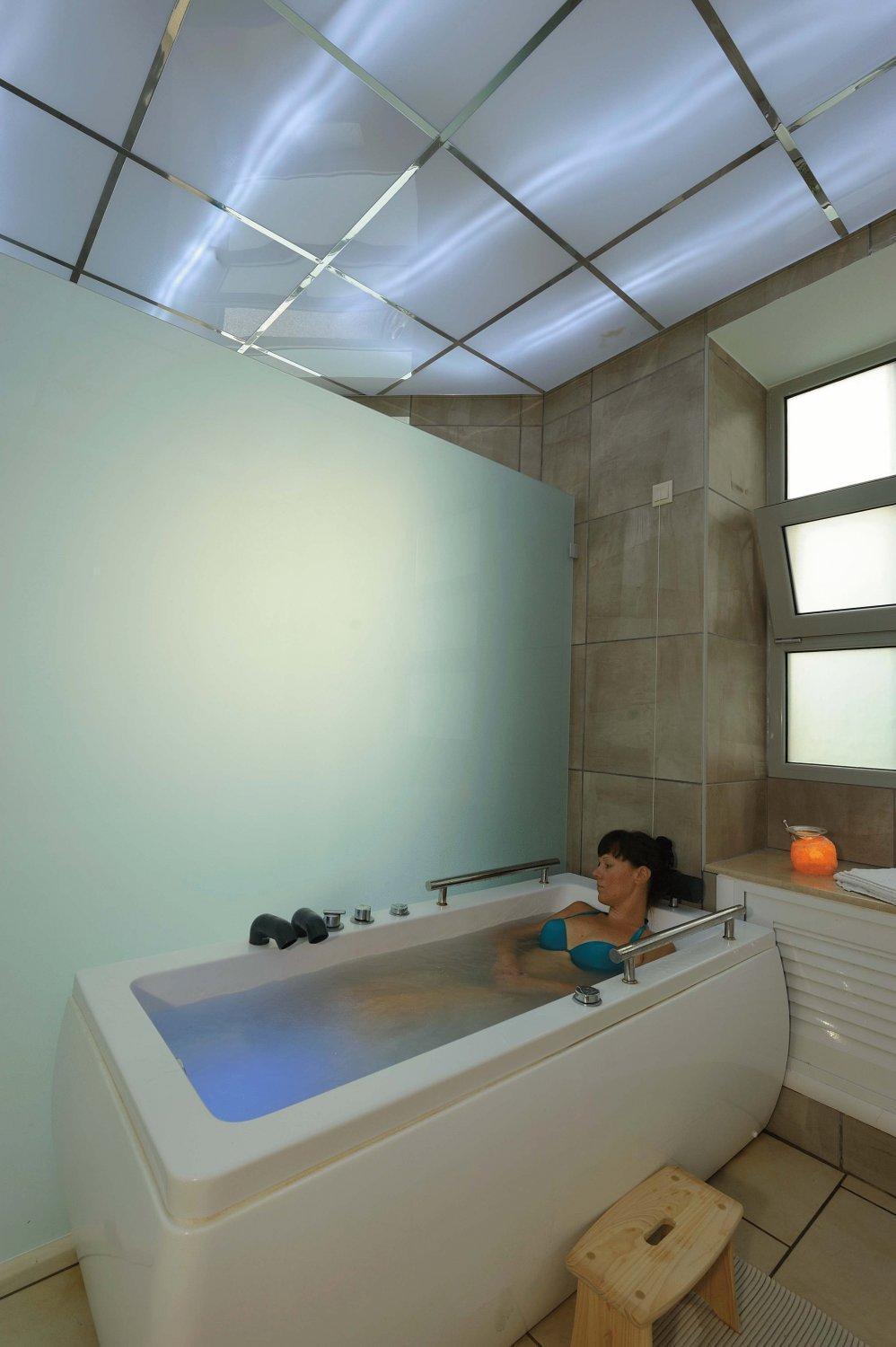 Kentrikon Hotel & Spa Loutrá Edipsoú Eksteriør bilde