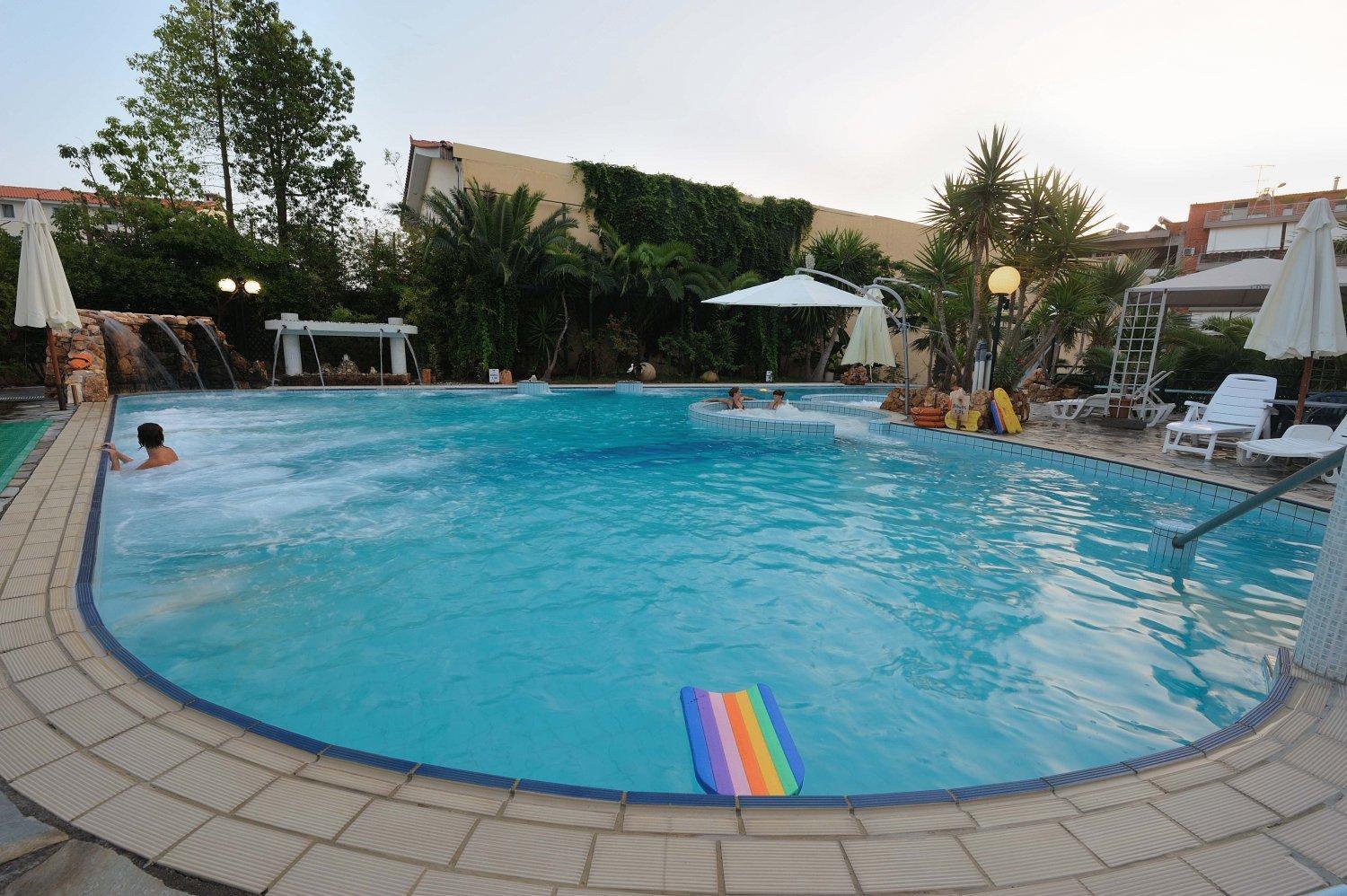 Kentrikon Hotel & Spa Loutrá Edipsoú Eksteriør bilde
