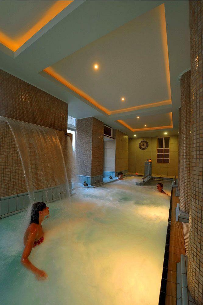 Kentrikon Hotel & Spa Loutrá Edipsoú Eksteriør bilde